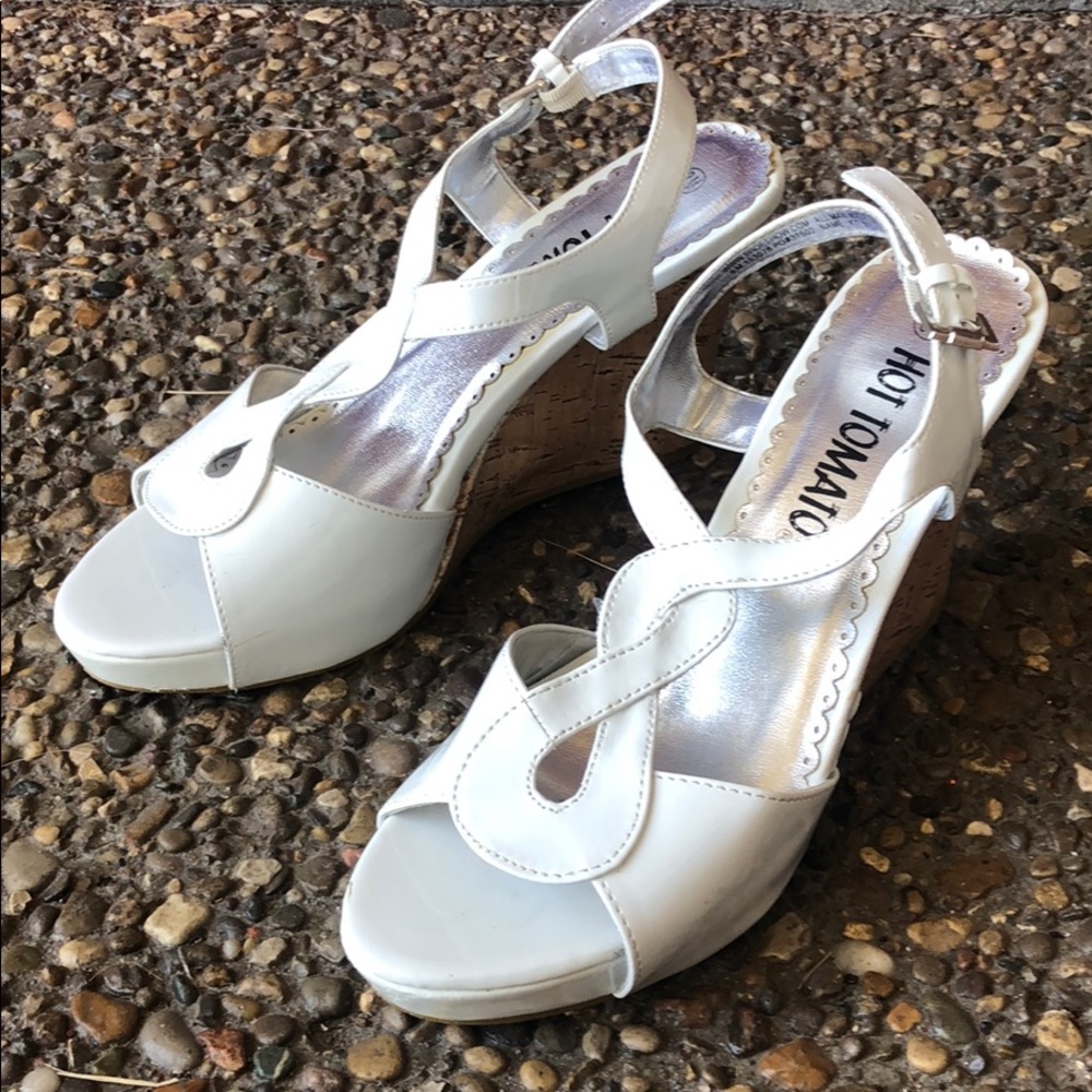 Hot Tomato White Wedge Heels